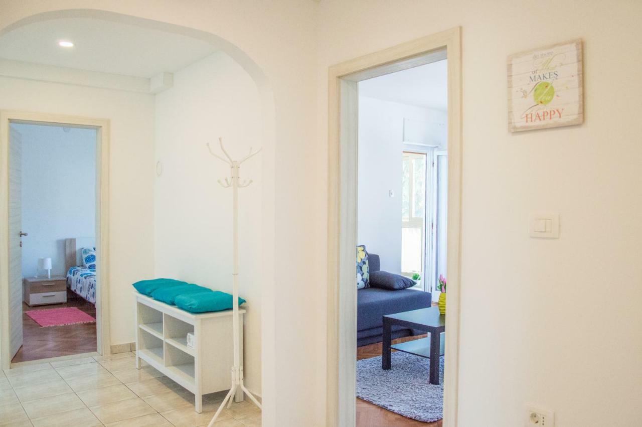 Apartment Family Time Umag Exterior foto