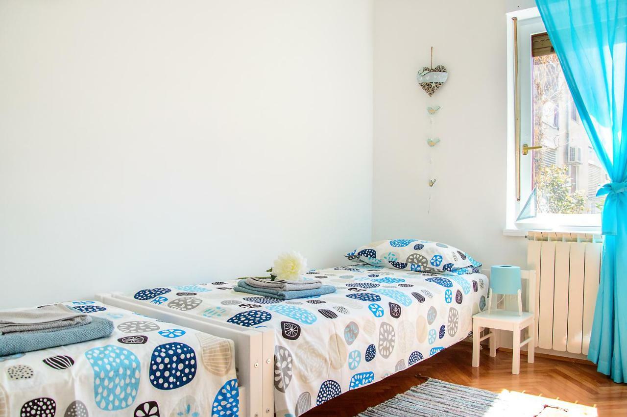 Apartment Family Time Umag Exterior foto